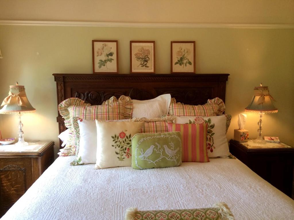 The Inn on Knowles Hill Bed & Breakfast Hotel - Room King Con Vista De Jardín