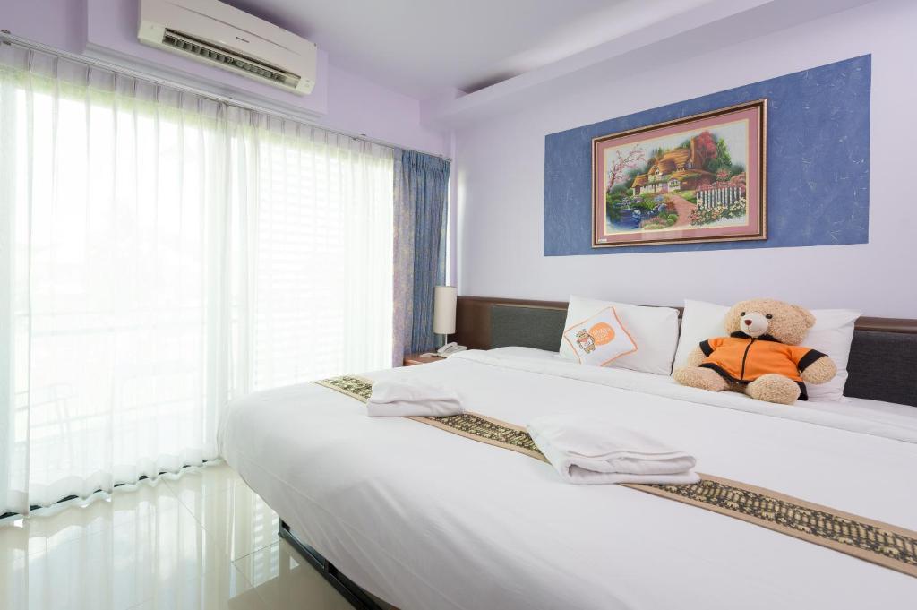 Chayadol Resort - SHA Extra Plus - Deluxe King Room