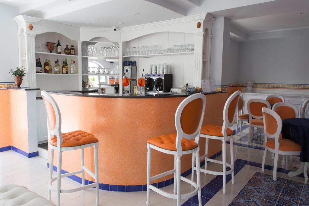 Nápoje v ubytování Odysseus Hotel