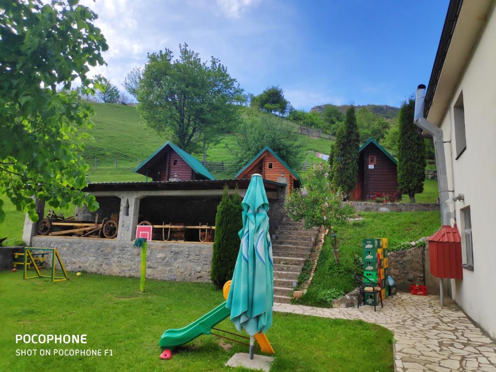 Zahrada ubytování Bungalovi Vukovic