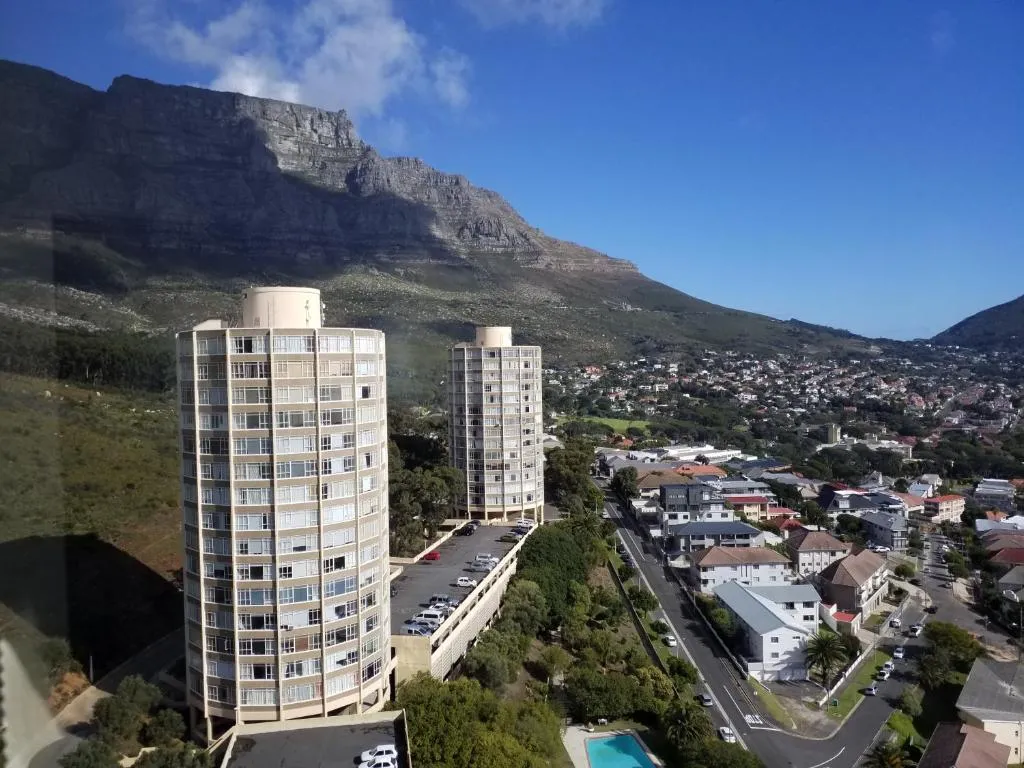 Iconic Top Floor Apartment in City Bowl, Cape Town, South Africa