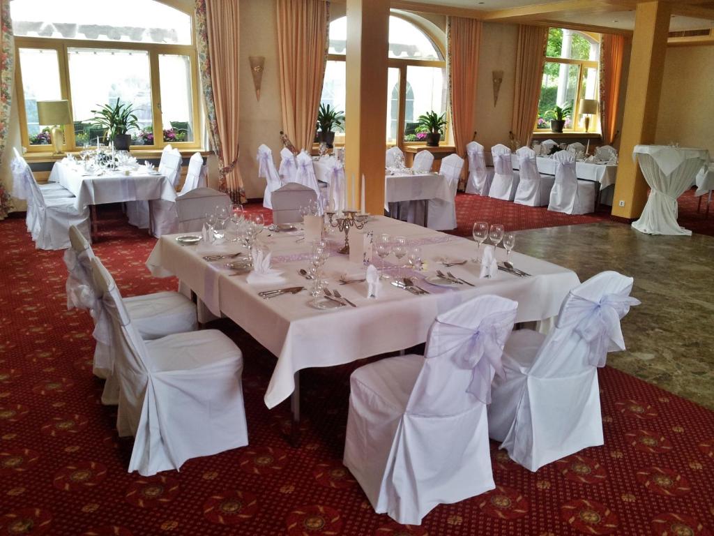 Restaurace v ubytování Hotel Kloster Hirsau
