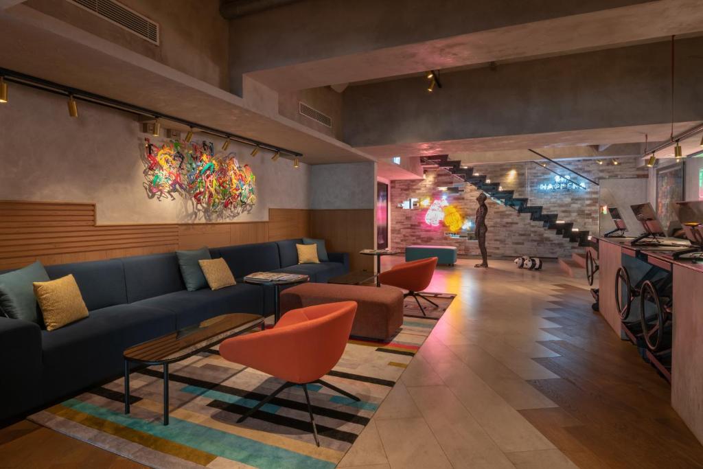 Area soggiorno di Southside by Ovolo