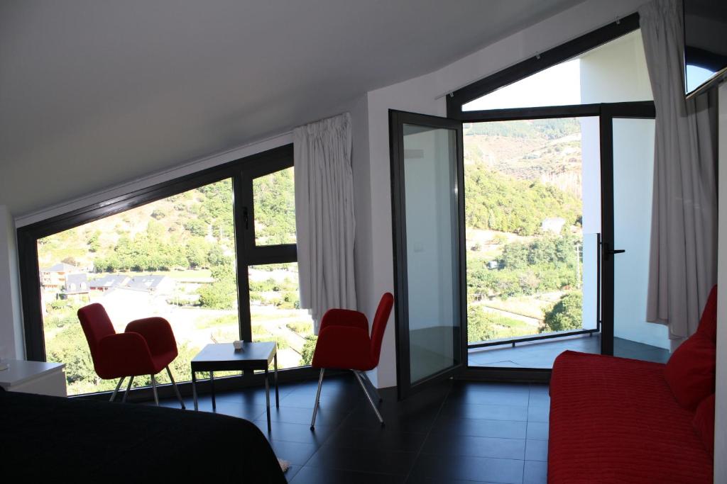 Posedenie v ubytovaní Hostal Tres Campanas