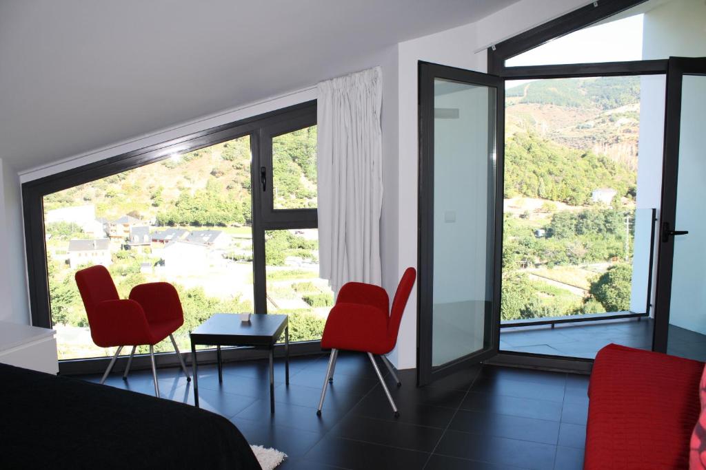 Posedenie v ubytovaní Hostal Tres Campanas
