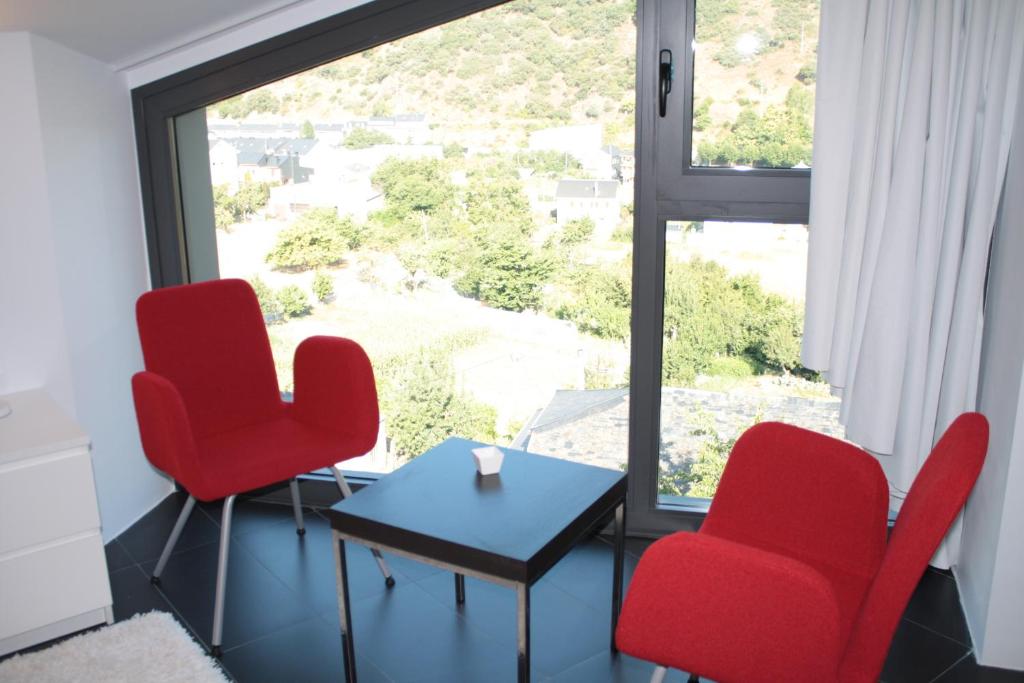Posedenie v ubytovaní Hostal Tres Campanas