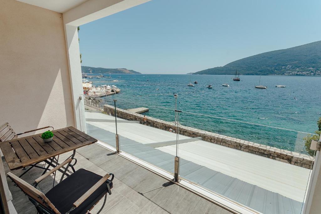 Apartments Joy - Studio Apartment With Sea View