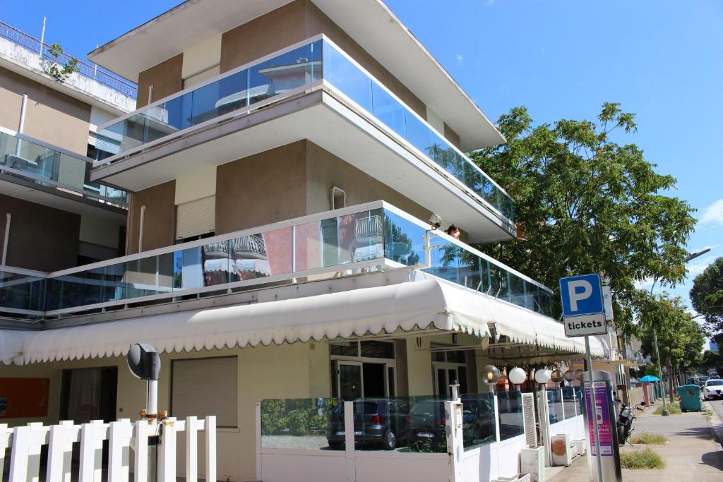 Budova, kde se hotel nachází