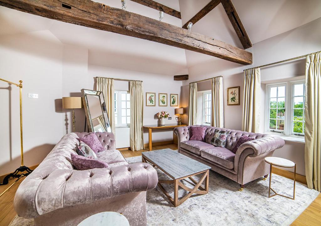 Pelham House - 