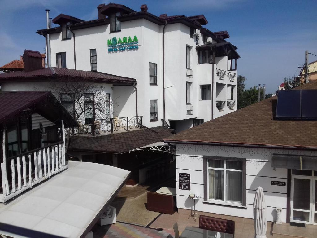 Budova, kde se hotel nachází