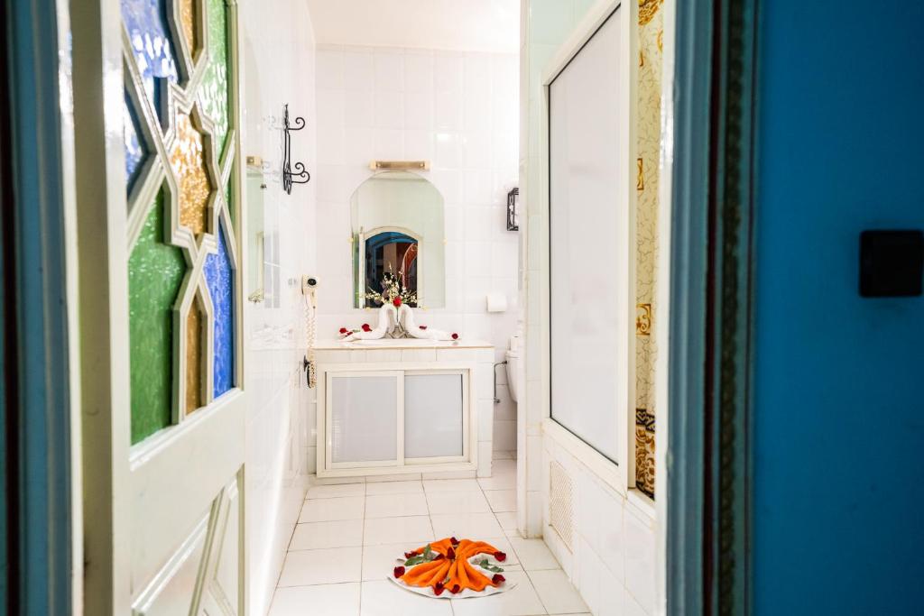 Koupelna v ubytování Moroccan House
