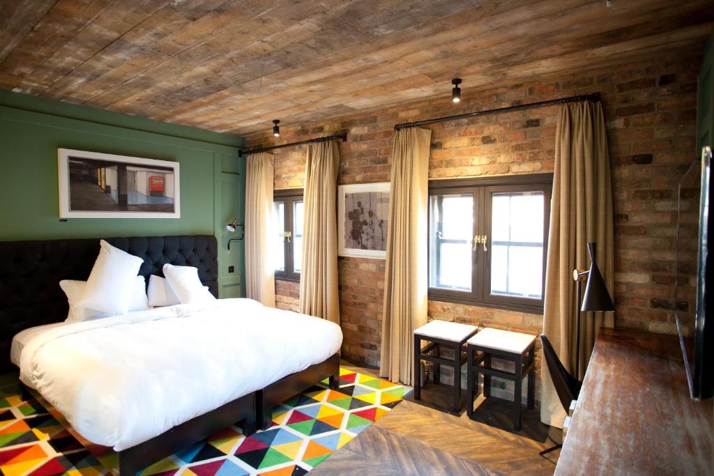 The Dean Dublin - Resim 3