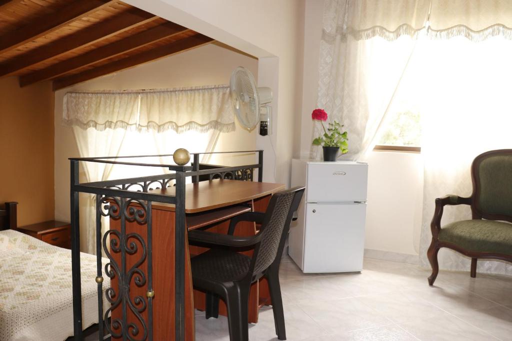 Postel nebo postele na pokoji v ubytování Mayorca Homestay