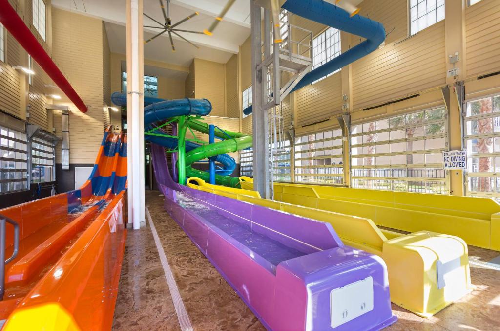Dětský klub v ubytování Breakers Resort Hotel