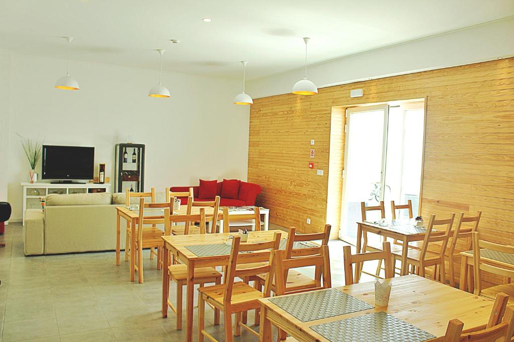 TV a/nebo společenská místnost v ubytování Casa do Salgueiral Douro