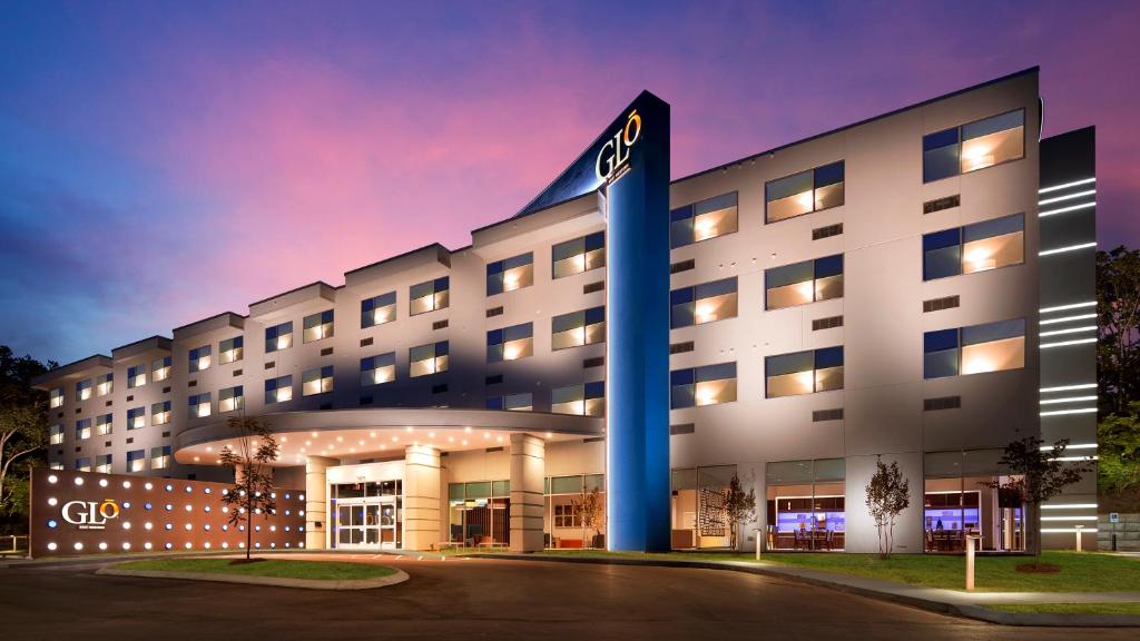 GLo Best Western Nashville Airport photo