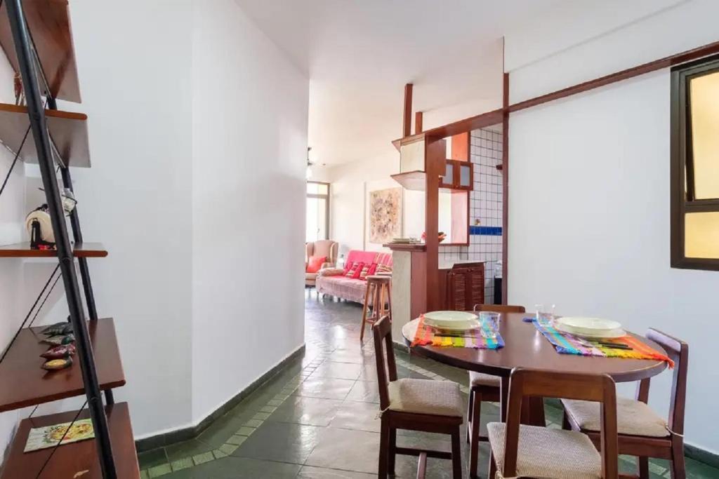  BEST HOUSES 3: APARTAMENTO NO ITAGUÁ COM PISCINA E VISTA PRO MAR