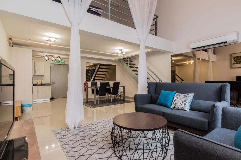 Χώρος καθιστικού στο Kyra Luxury Duplex Studio @ Pinnacle Kelana Jaya
