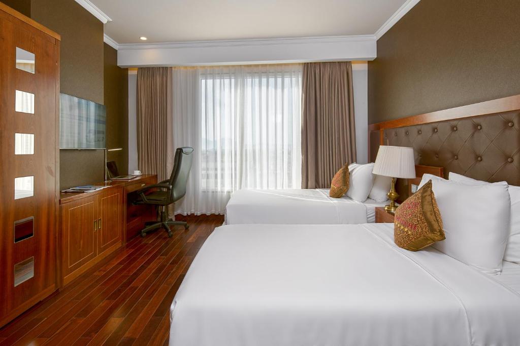 Phòng Deluxe có 2 Giường đơn nhìn ra Thành phố