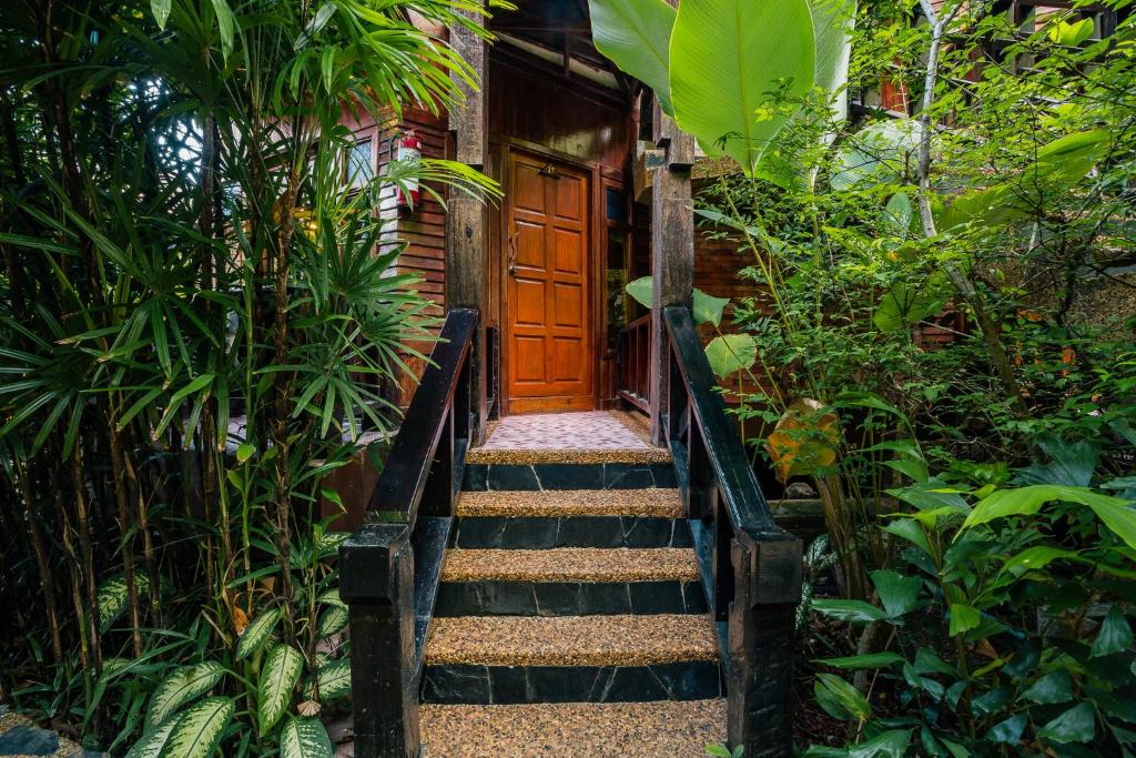 Zahrada ubytování Phu Pha Aonang Resort & Spa
