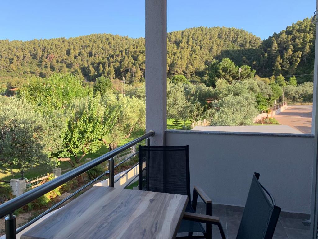 Castella Apartments - 11