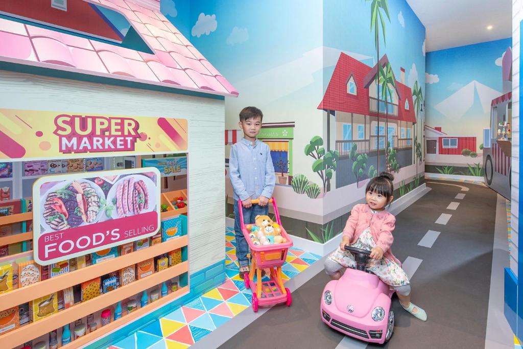 Majutusasutuse Dorsett Tsuen Wan, Hong Kong külastajad