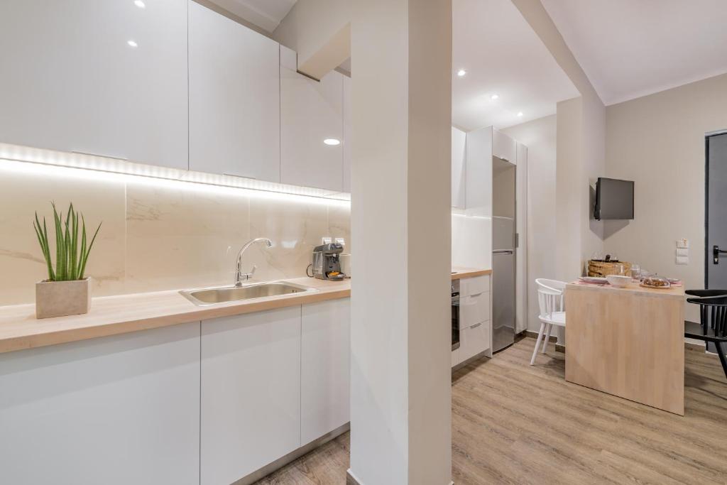 Kuchyňa alebo kuchynka v ubytovaní Cosy apartment in the heart of the city centre
