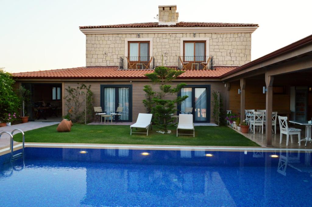 Fehmi Bey Alacati