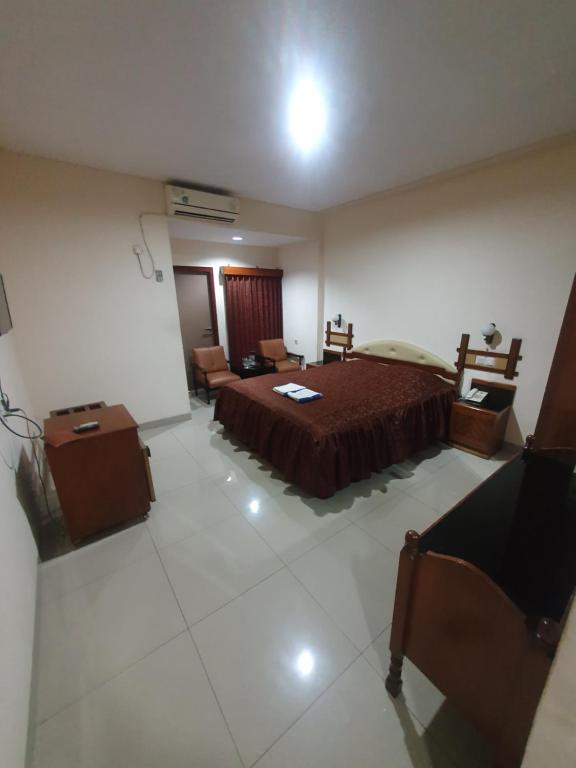 Gren Hotel Tegal