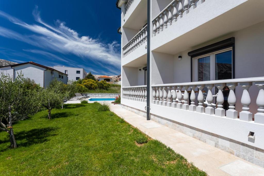 Zahrada ubytování Bed & Breakfast Došen