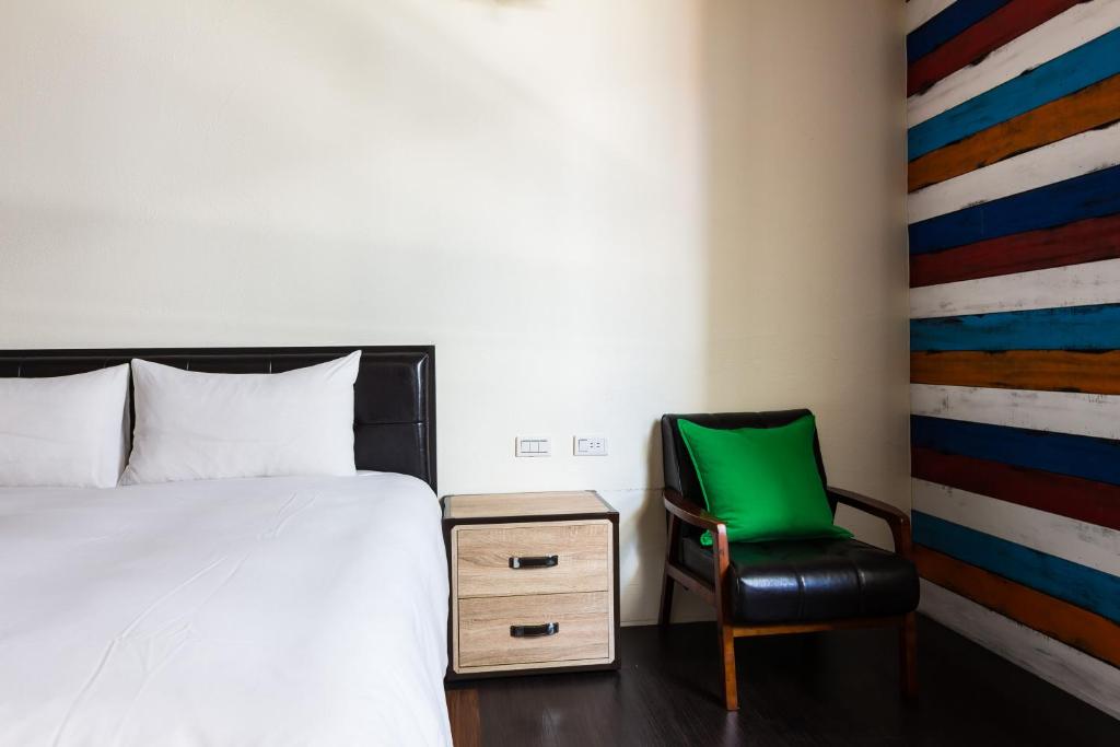 Postel nebo postele na pokoji v ubytování Warehouse Inn