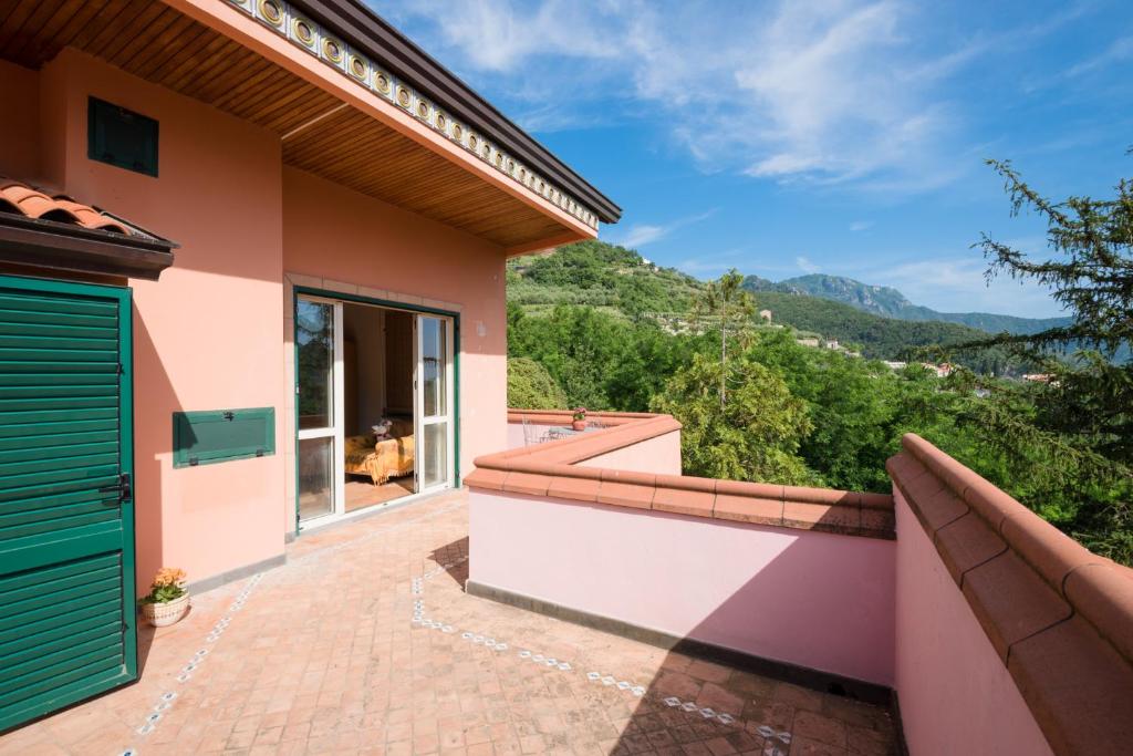 Nespecifikovaný výhled na hory nebo výhled na hory při pohledu z apartmánu