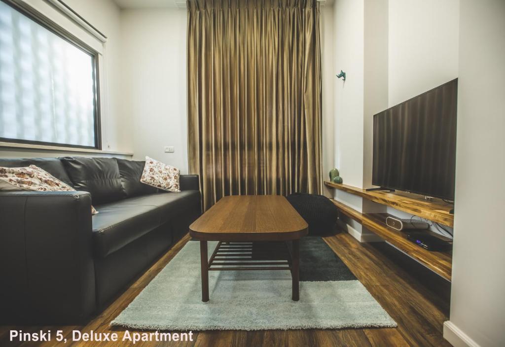 Carmel Boutique Apartments - Deluxe -Wohnung