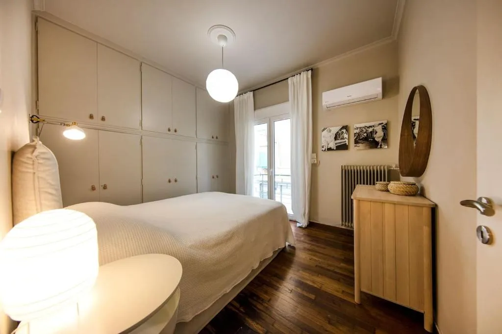 Brand new Modern Apartment with satellite TV, Athens, Greece