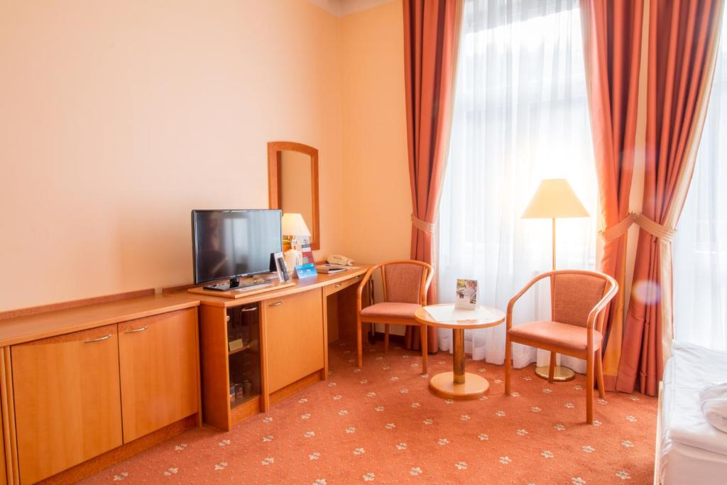 Ensana Hvezda - Imperiál - Neapol - Resim 30