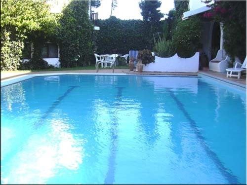 Bazén v ubytování Hotel Hacienda nebo v jeho okolí