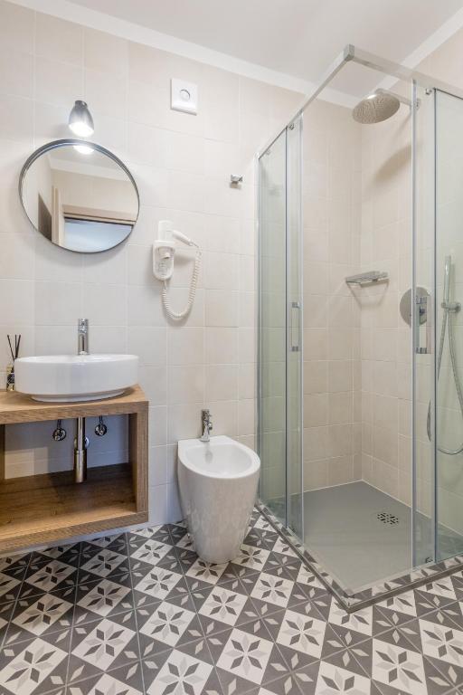 Ванная комната в Contrada del Nonno Apartments (city center - private parking on-site)