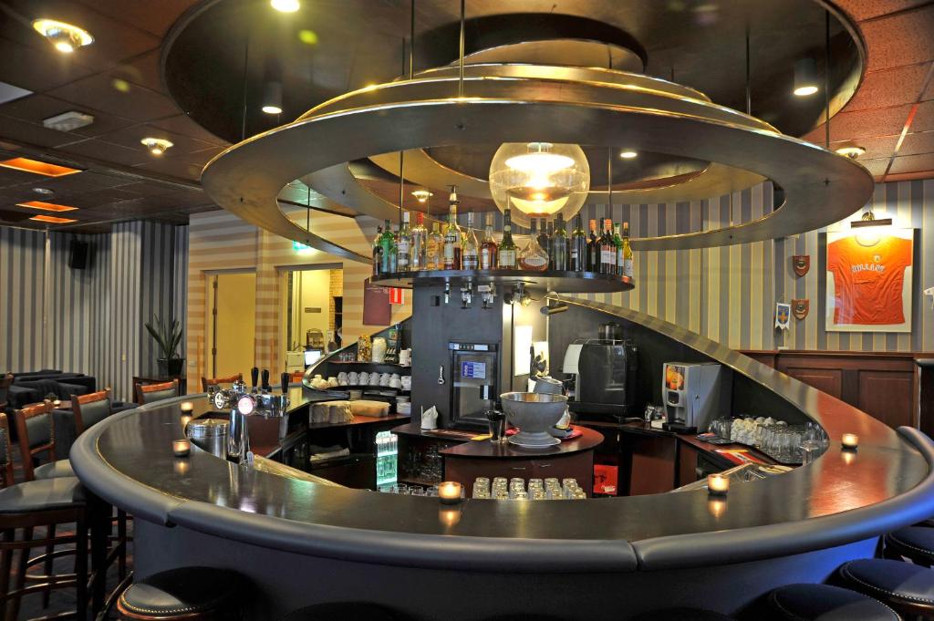 Lounge nebo bar v ubytování Fletcher Parkhotel Val Monte