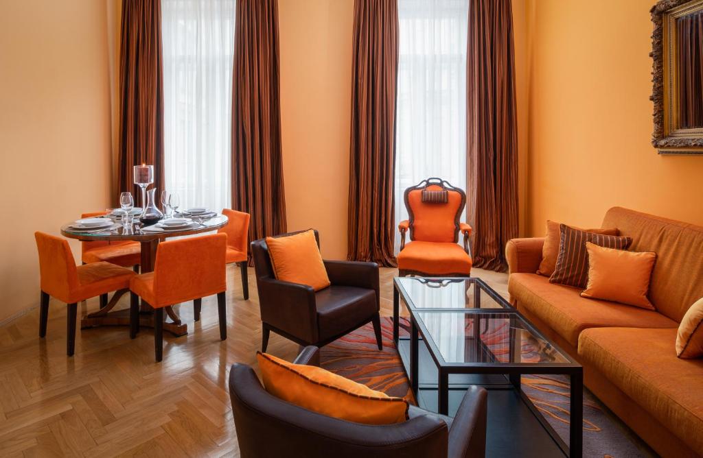 Posezení v ubytování Appartement-Hotel an der Riemergasse