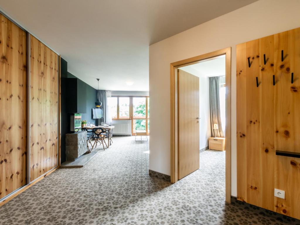 Fotografia z galérie ubytovania VacationClub – Cristal Resort Apartament 414 v destinácii Szklarska Poręba