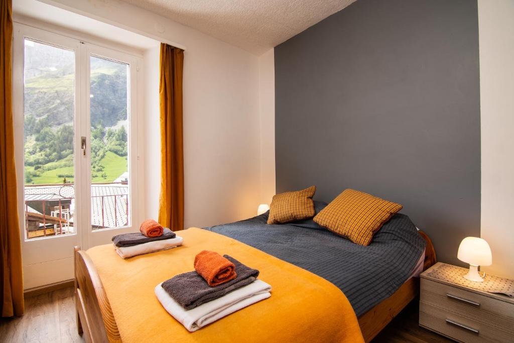Ліжко або ліжка в номері Weisses Rössli