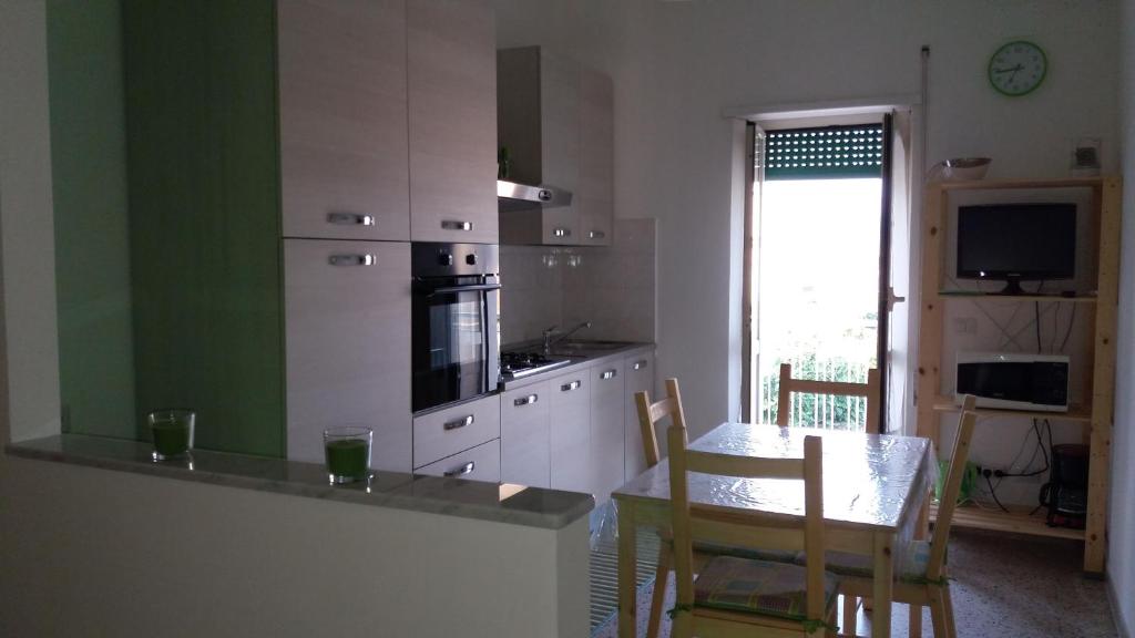 A kitchen or kitchenette at Mela Verde