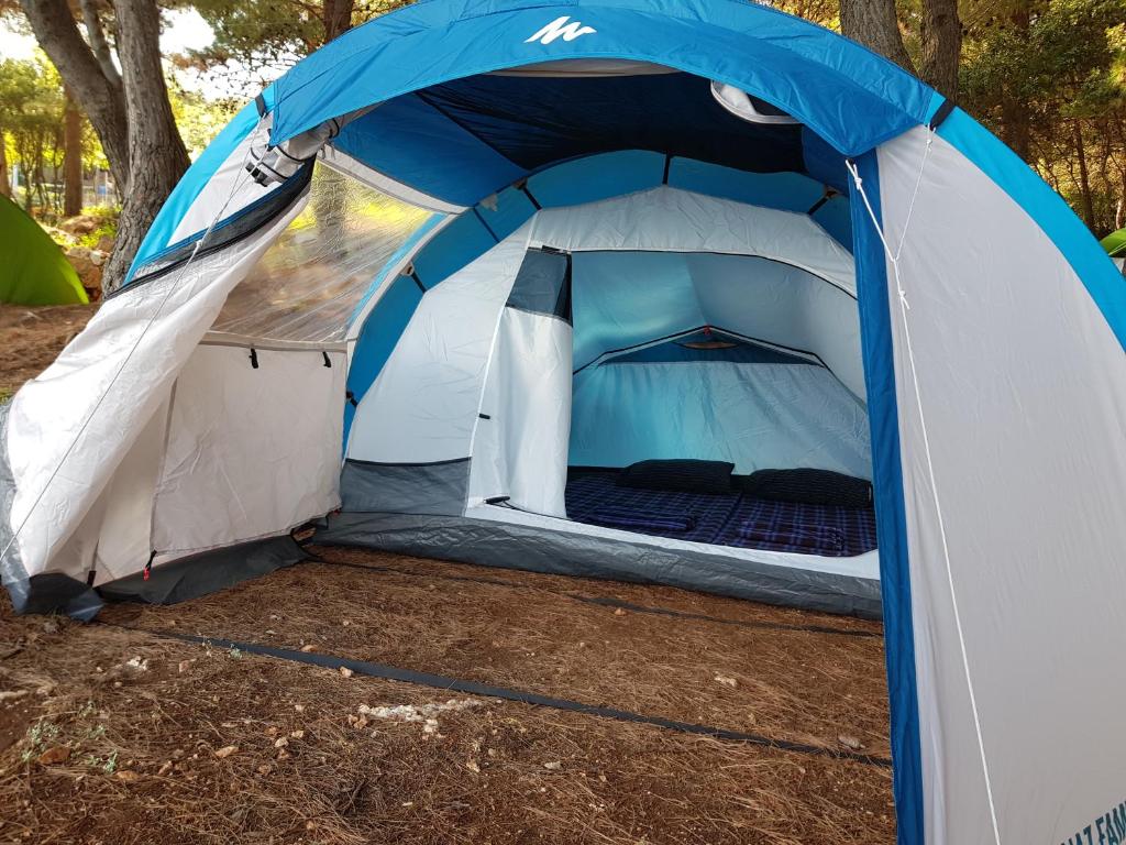 THE SEA CAVE CAMPING - Image 2