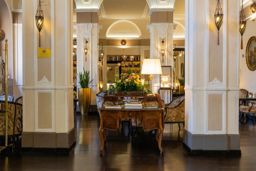 Restaurace v ubytování Hotel Bernini Palace