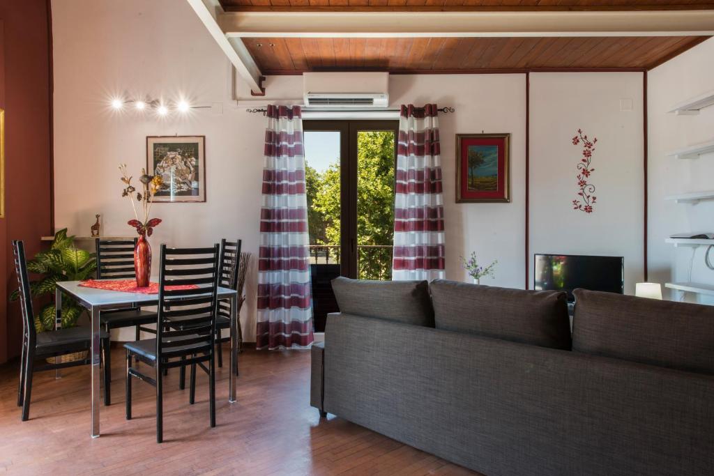 The Normans Apartments - 8