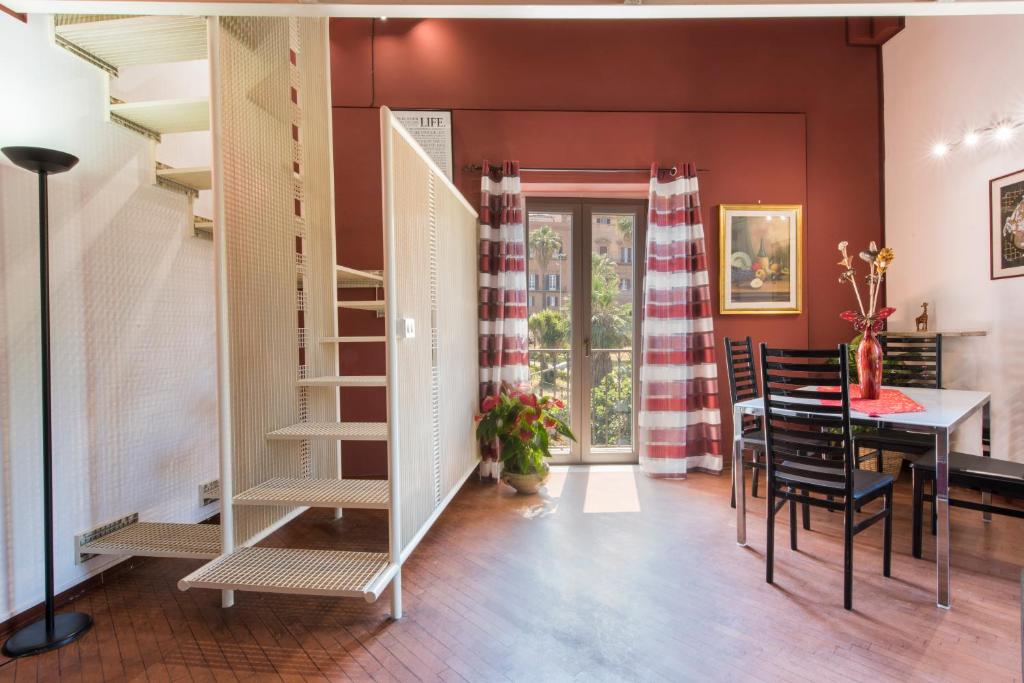 The Normans Apartments - 11