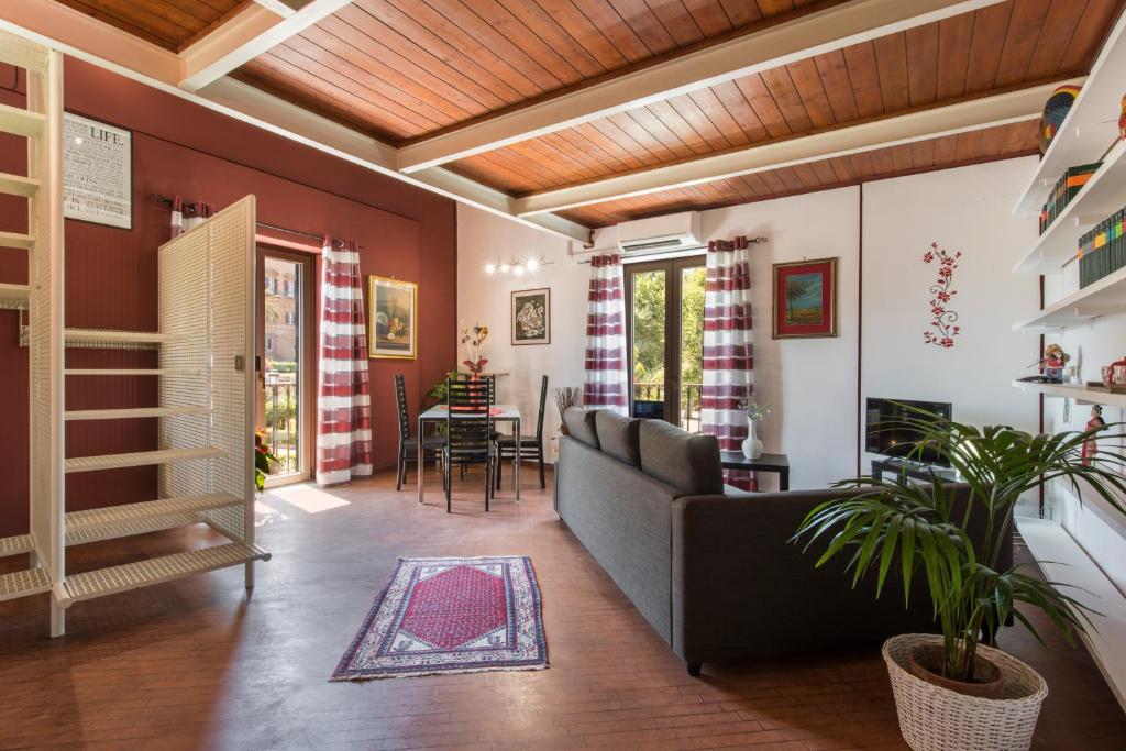 The Normans Apartments - 14