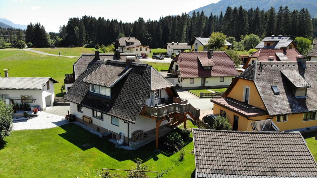 Nespecifikovaný výhled na hory nebo výhled na hory při pohledu z apartmánu