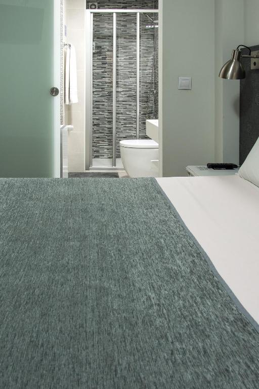 Pensión Laurel Self Check-in - 3