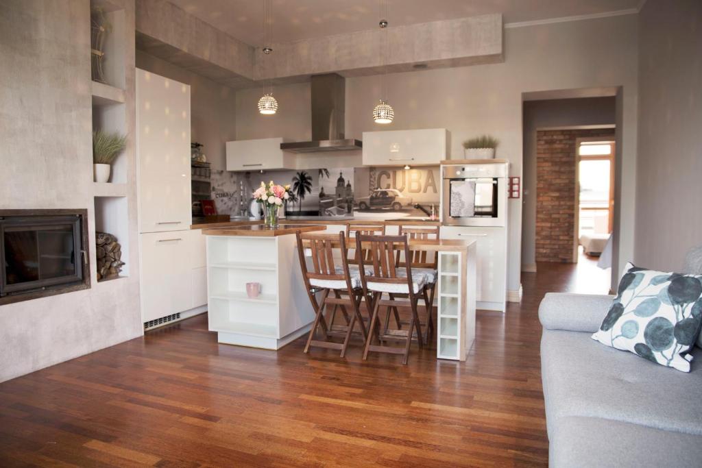 75m2 Apartament Kopernik z widokiem na Jasną Górę - 3